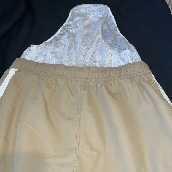 Nautica men’s medium beige swim trunks - Picture 6 of 11